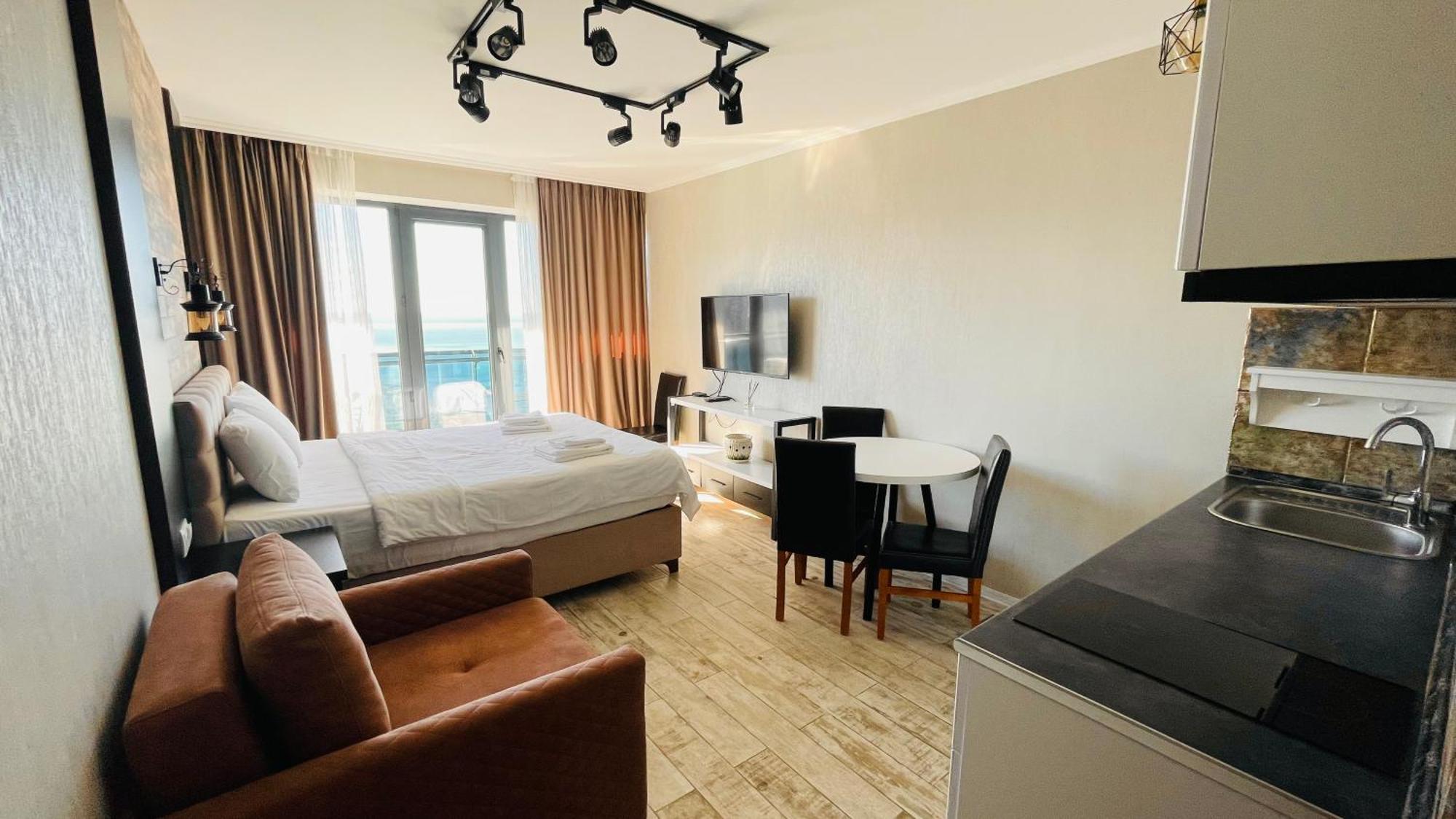 Marvella Hotel Orbi Beach Tower Batumi Exteriör bild