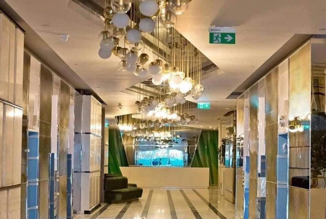 Marvella Hotel Orbi Beach Tower Batumi Exteriör bild