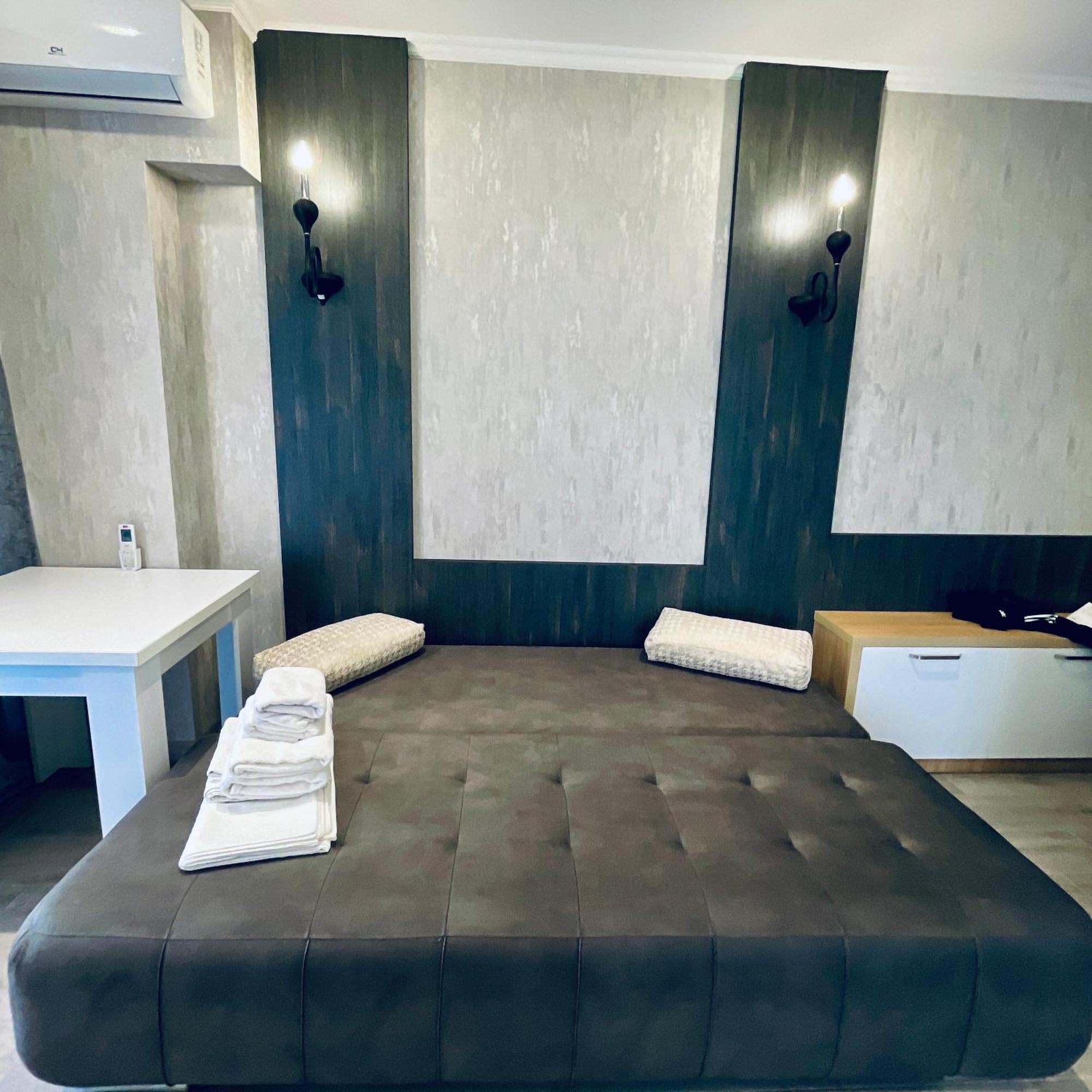 Marvella Hotel Orbi Beach Tower Batumi Exteriör bild