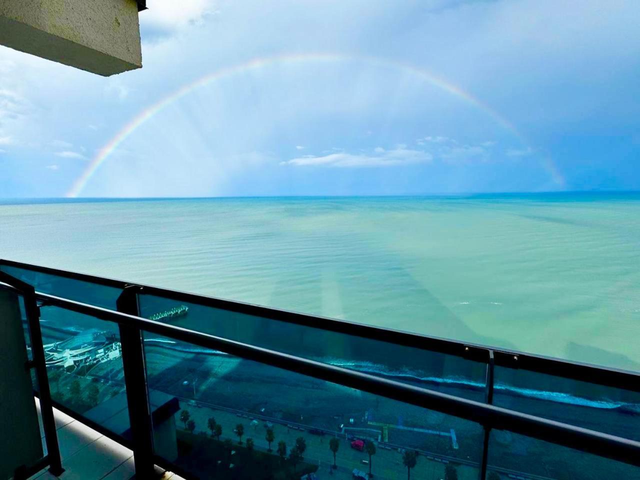 Marvella Hotel Orbi Beach Tower Batumi Exteriör bild